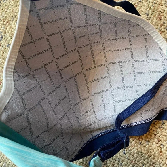 Victoria’s Secret Bra No Wire Sans Armature Teal Blue Women Size 32D/E70 - Picture 3 of 6